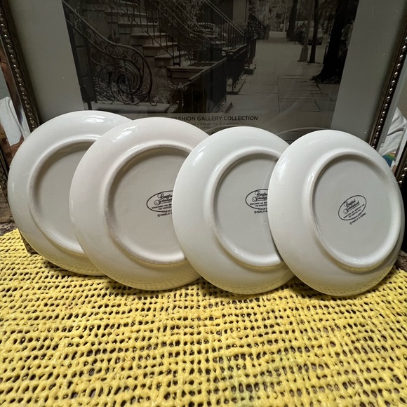 Vintage wine label salad dessert plate. - Picture 7 of 8